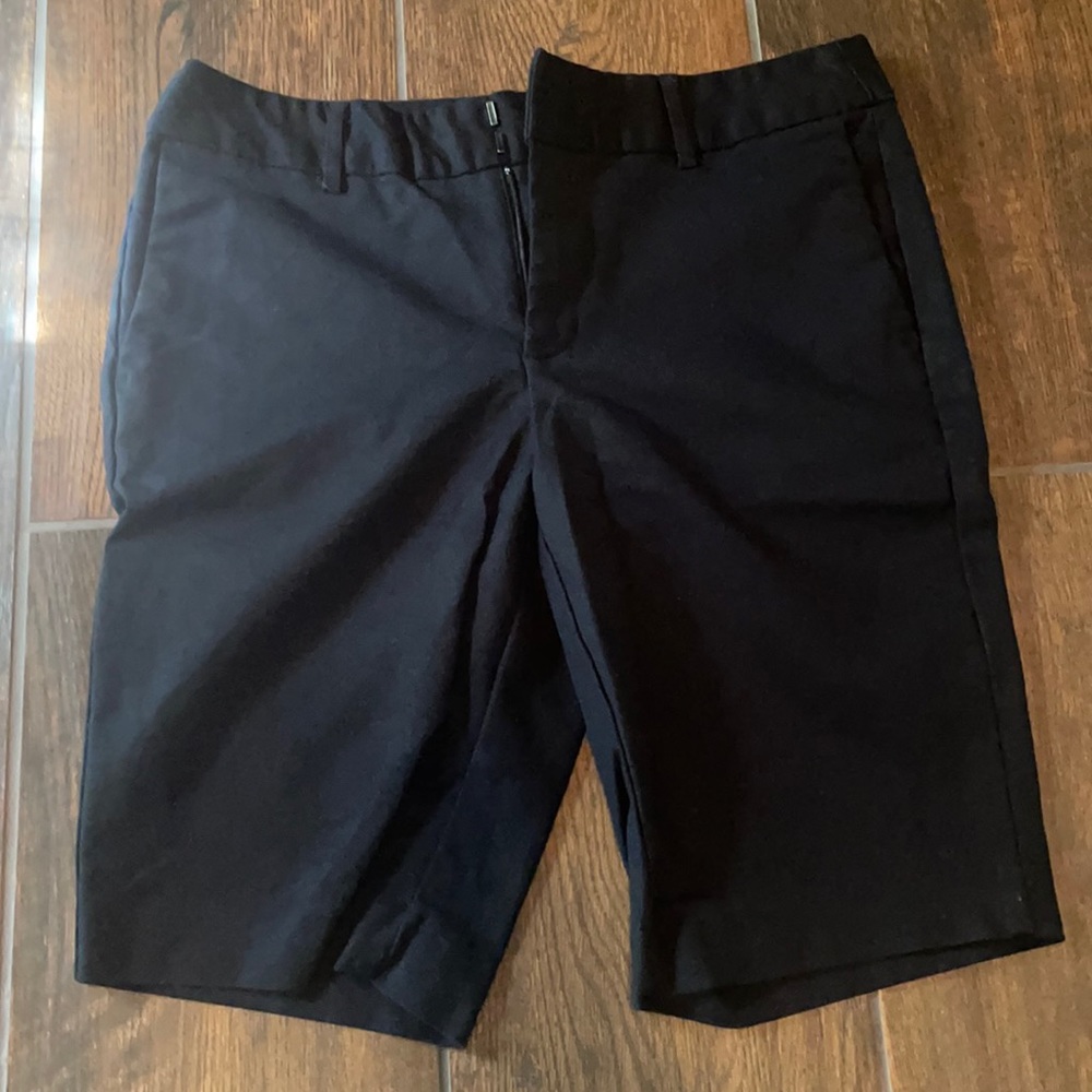 Liz Claiborne black womens shorts - Emma